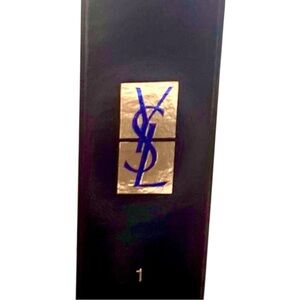 YSL Lash Clash Voluminous Black Mascara
Waterproof- Extreme Volume
NIB
Nior (1)